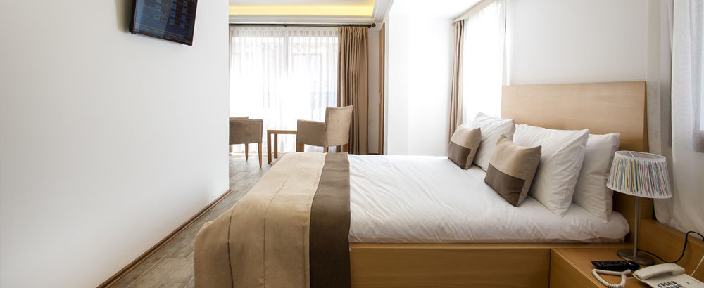 Mb City Hotel Izmir Exteriör bild